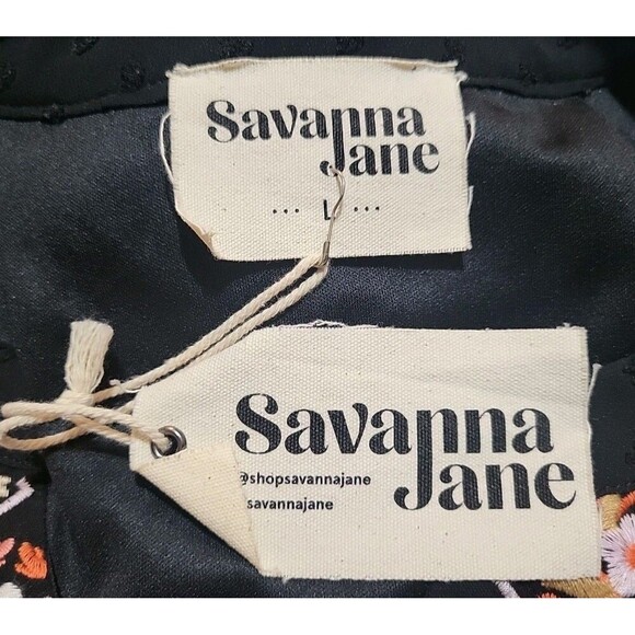 Savanna Jane  L New Embroidery Babydoll Dress Mini- Halter-V-neck- Boho Romantic - Picture 2 of 8